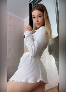russian teasing her ass 
