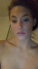 hot girl plugs her premium snapchat teasing on periscope