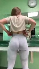 Wow I'd be teasing that body too 🥵