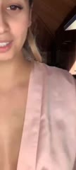 hot side boob while cooking